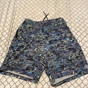 Lululemon Pace Breaker Short, Small, 7"